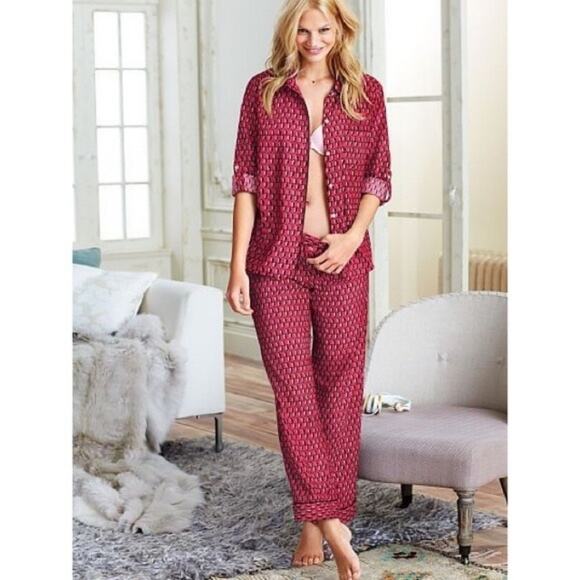 Victoria's Secret Pajama Red Penguin Print Set - Picture 1 of 12
